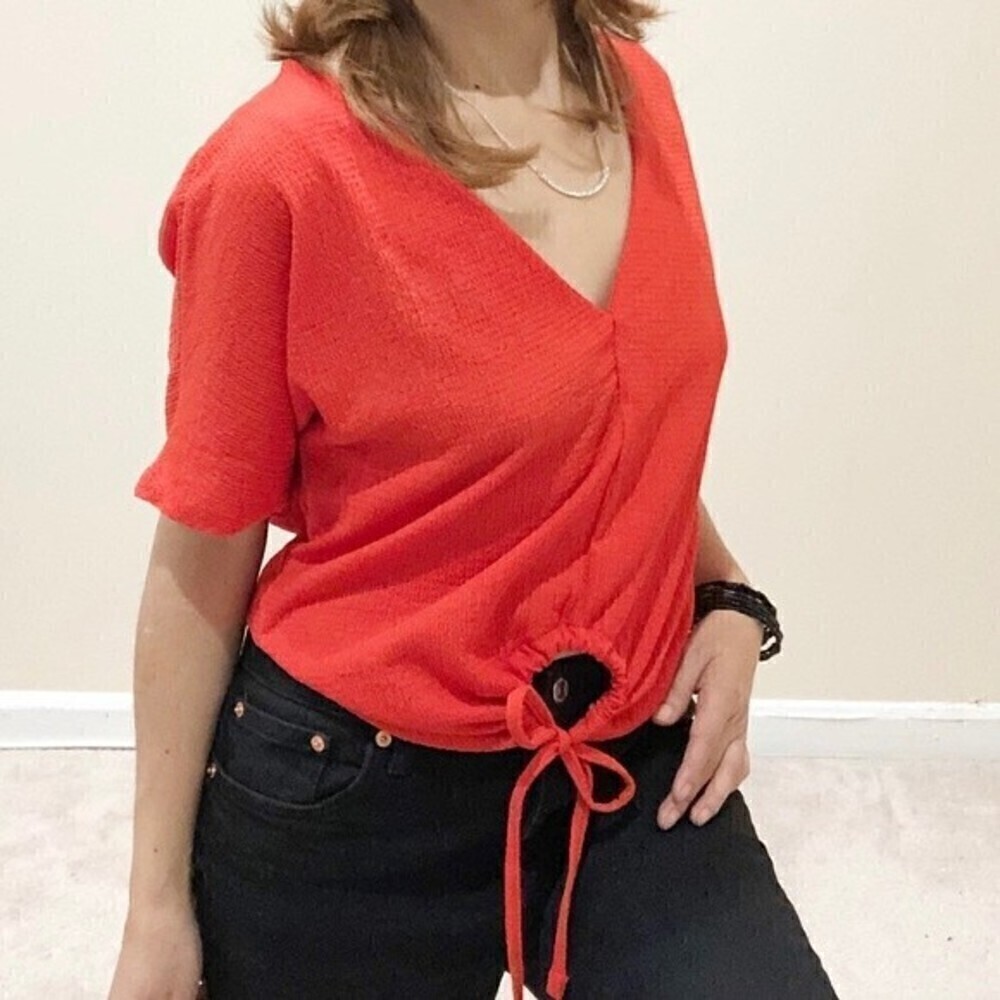 ZARA V-Neck Shirt Orange Short Sleeve NWT - Picture 1 of 5